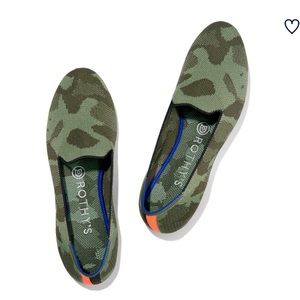 Rothy’s Olive Camo loafer size 9